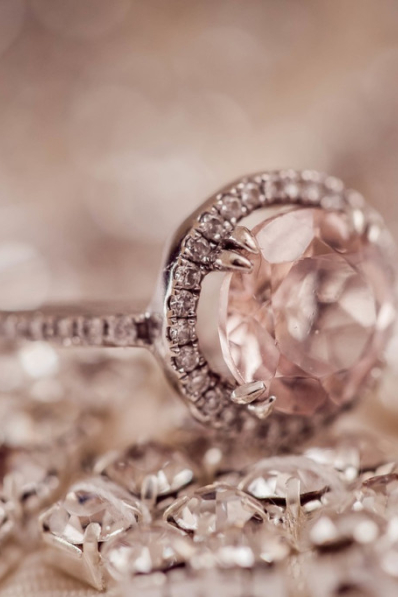 Diamant de laboratoire : comment reconnaître le vrai du faux ?