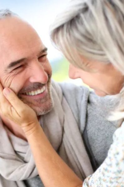 30 ans de mariage : Signification et idées cadeaux pour les noces de perles